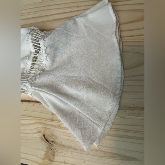 AB Studio White Top - Picture 6 of 7